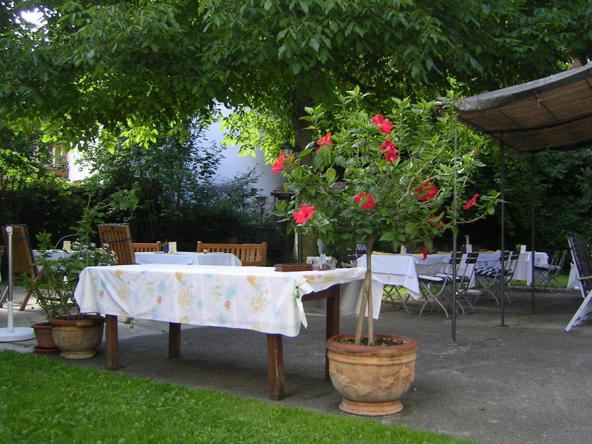 Gasthof Zum Hirsch Neukirch (Tubingen) Exterior foto